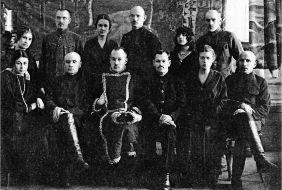 Выпускники педагогического института 1918 года Выпускники педагогического института 1918 года