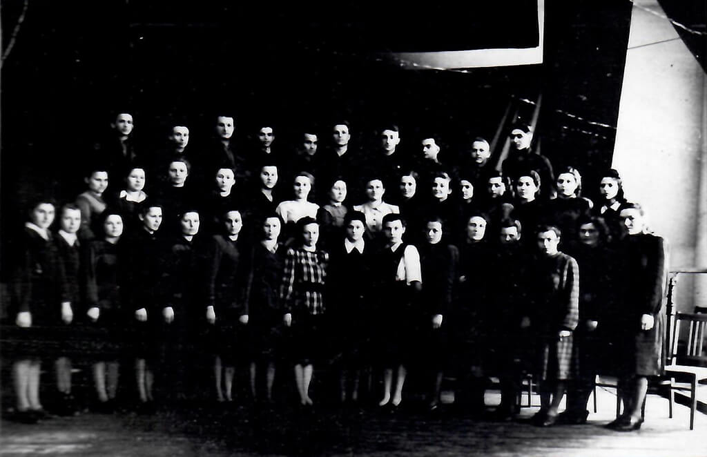 Хор физико-математического факультета. 1950-е годы Хор физико-математического факультета. 1950-е годы